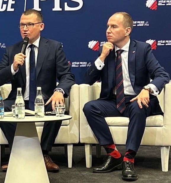 Faflun łapie wątek...😏