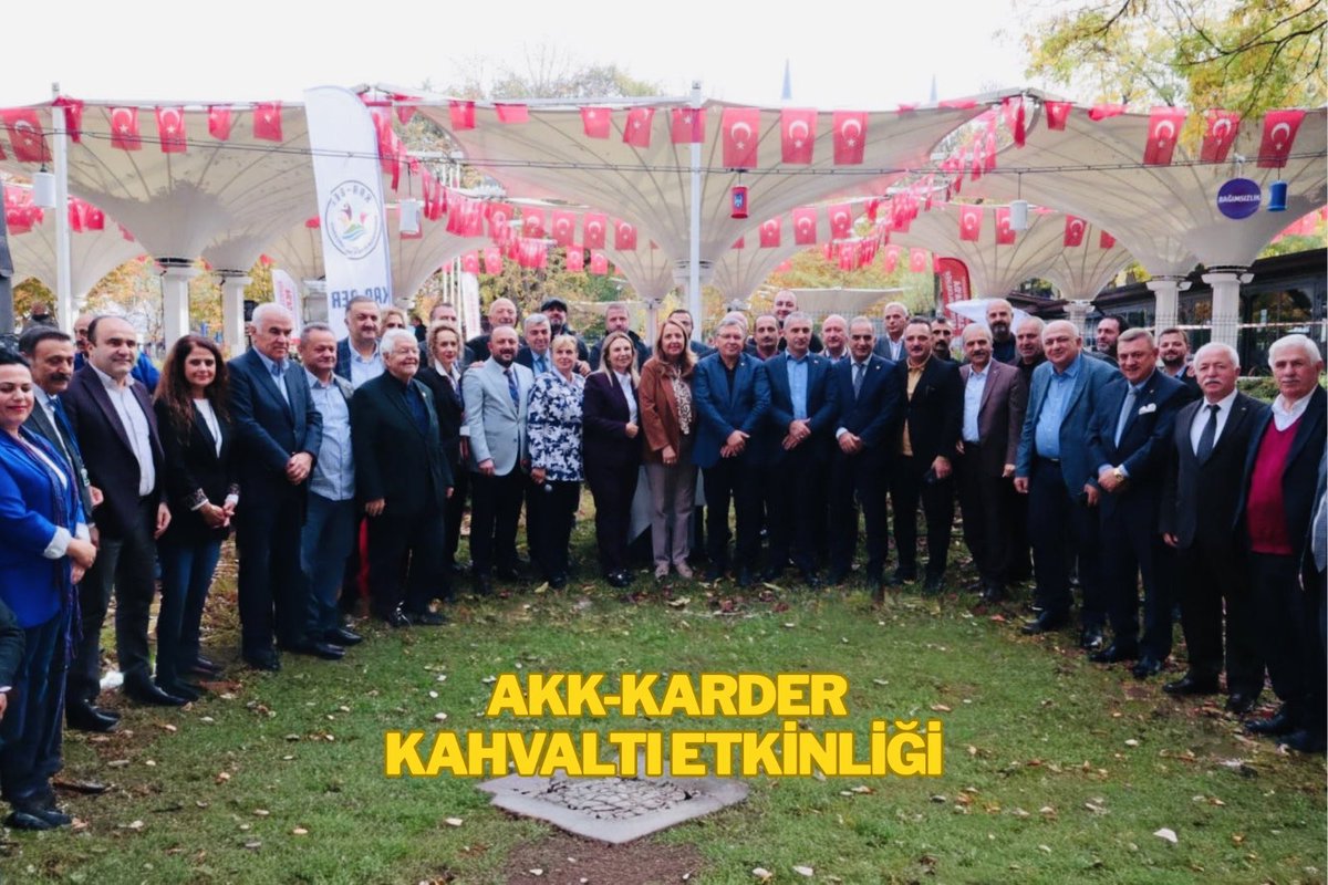 ank_kentkonseyi's tweet photo. Ankara Kent Konseyi ev sahipliğinde, Karadenizliler Kültür ve Yardımlaşma Derneği tarafından, Karadeniz’in değerlerini, kültürünü ve dostluğunu yaşatmak amacıyla bir kahvaltı programı düzenlendi.

Programa Ankara Milletvekili Semra Dinçer, İstanbul Milletvekili Hasan Karal, Bayburt E. Milletvekili Şaban Kardeş, Başkent Ankara Meclisi Başkanı E. Milletvekili Nevzat Ceylan, E. Milletvekili Bünyamin Özbek, E. Milletvekili Karabey Kadri Karaoğlu, Gölbaşı Belediyesi E. Başkanı Nasır Haşlak, AKK YİK Üyesi Milletvekili Feramuz Üstün, AKK Başkan Yardımcısı Dr. Süleyman Basa, AKK Genel Koordinatörü Ömer Şan, KAR-DER Başkanı Av. Bülent Aydın, İMKON Başkanı Tahir Tellioğlu, STK Proje Destek Çalışma Grubu Sözcüsü Habib Şeker, bürokratlar, bölge illerinin federasyon ve dernek başkanları ile Karadeniz sevdalıları katıldı.

#AnkaraKentKonseyi #Karadeniz #Kültür #Başkent #Ankara #KaradenizLezzetleri
