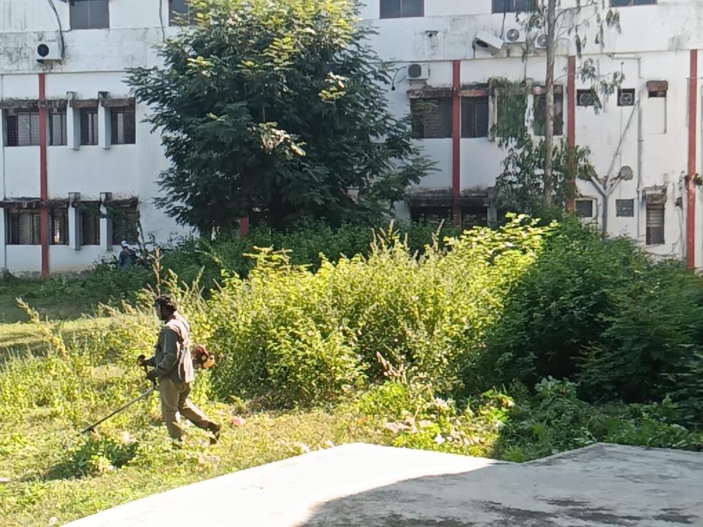 As a part of Special Campaign 5.0 Cleanliness drive organized at AVNL OFMK IMS surroundings