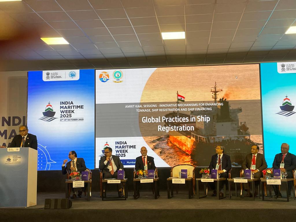 CMEC-RIS organised three important sessions today at the #MaritimeIndiaSummir2025. These technical sessions came out with many takeaways - whether or not to have open ship registry, tonnage taxes structure and tokenisation, etc. Several eminent speakers addressed us. Great show.