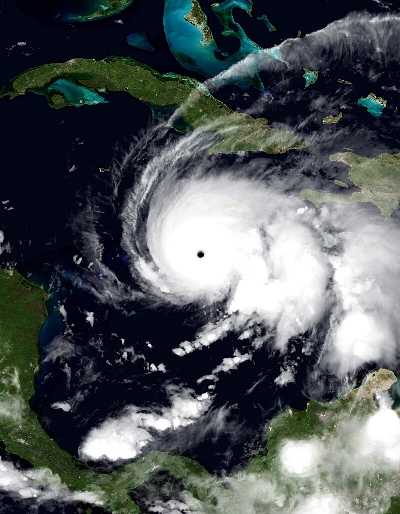 #Melissa has joined Erin in August and Humberto in September as the third #Category5 Atlantic hurricane of 2025. This season is now second behind only 2005 (four) for highest number of #Category5 storms in a given season. tinyurl.com/2s3ewaxr #October2025