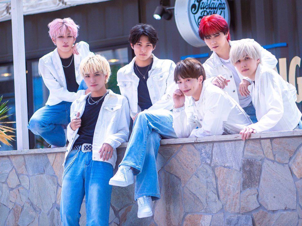 siosite_event's tweet image. 【イベント情報】

#MI6

いよいよ明日❢❢
㊗️『#HELLO_WORLD』発売記念イベント開催します🎉✨️✨️
皆様のご来場おまちしております🏃‍♂️🏃‍♀️🏃

🗓️2025/10/28(火)
販売 17:30
LIVE 19:00
#汐留シオサイト地下歩道
#汐留シティセンター 前(地下2階)