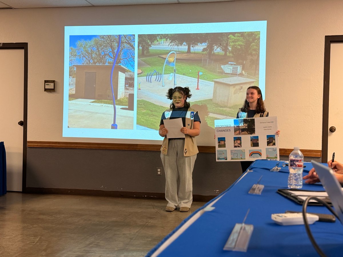 🎨 Recently, members from Girl Scout Troop 4398 presented their vision for a mural on the pump house at Wodlawn Park. The Parks Commission voted unanimously in favor of the project.

👏 Join us in congratulating these two dedicated young ladies!