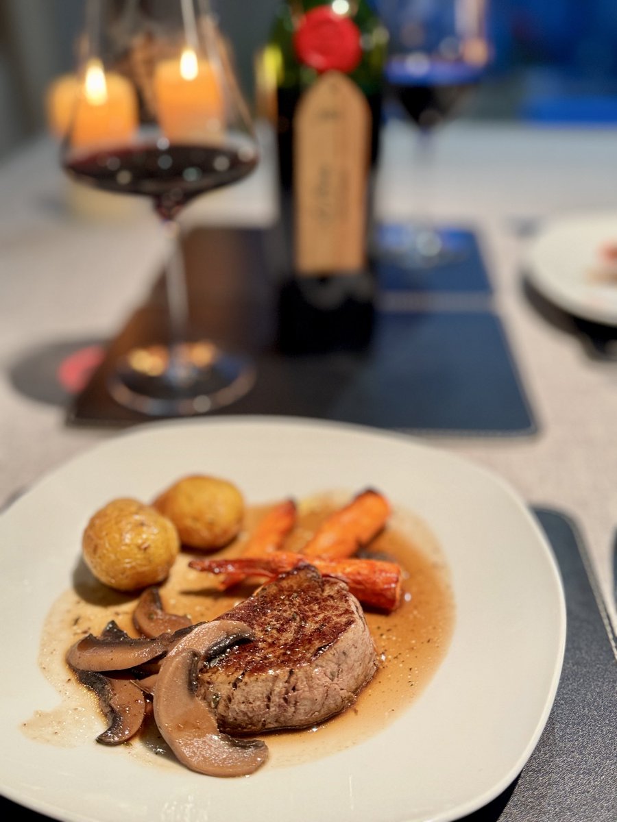 Caroline X.H. Lin • DipWSET tweet media