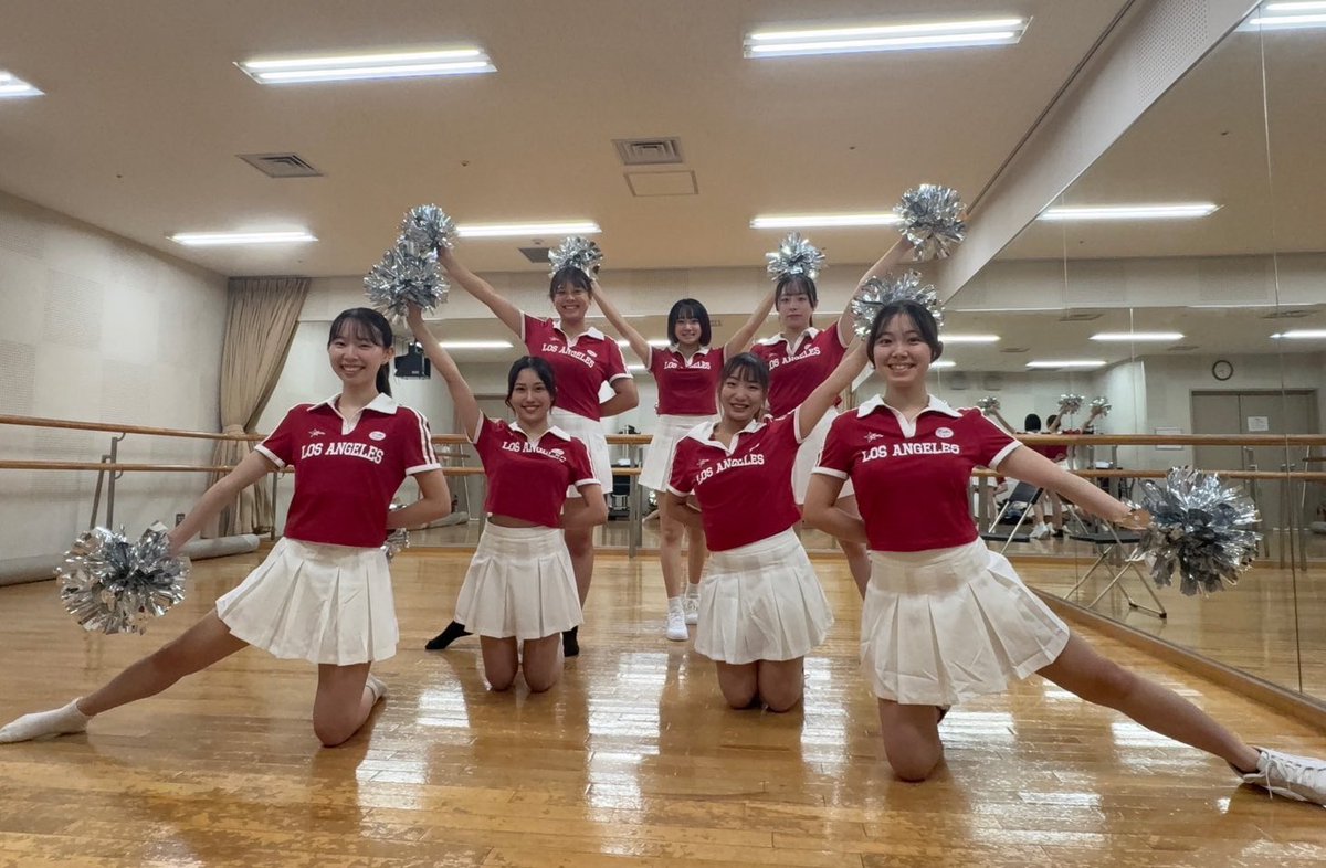 dance_HUSM's tweet photo. 💃医大祭カウントダウン🕺
 ＼本番まであと5日／

今日はチアの皆さんです🌈 笑顔とパワー全開のパフォーマンスで会場を盛り上げます💘 元気いっぱいのステージをぜひお楽しみに✨ https://t.co/DSFGZ1eaFd