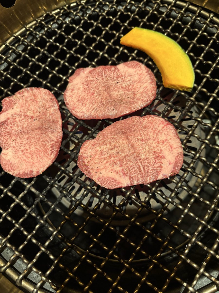 宮田俊哉 (@t_miyata_kmf2) on Twitter photo 一人焼肉しちまったぜ!!
焼肉さいこーー🍖 一人焼肉しちまったぜ!!
焼肉さいこーー🍖