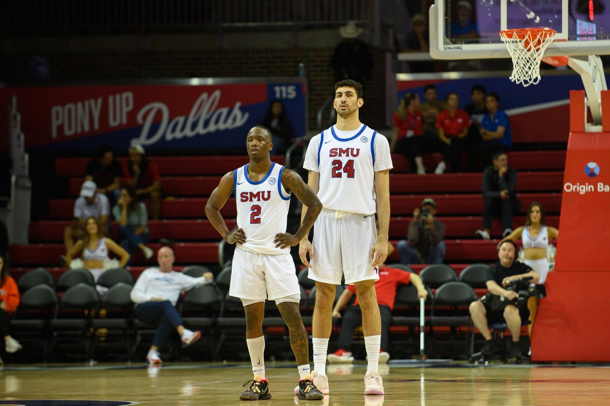 Rob Graham tweet media