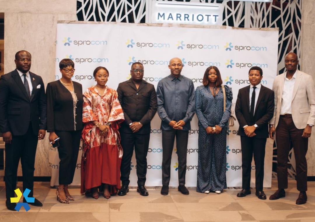 📸 En présence du Ministre de la Communication et Médias, S.E. <a href="/PatrickMuyaya/">Patrick Muyaya</a> , la cérémonie de remise et reprise de l’#ASPROCOM243 marque une nouvelle étape pour les professionnels de la communication et du marketing en RDC.

#COVOT #RDC #communication #ASPROCOM243