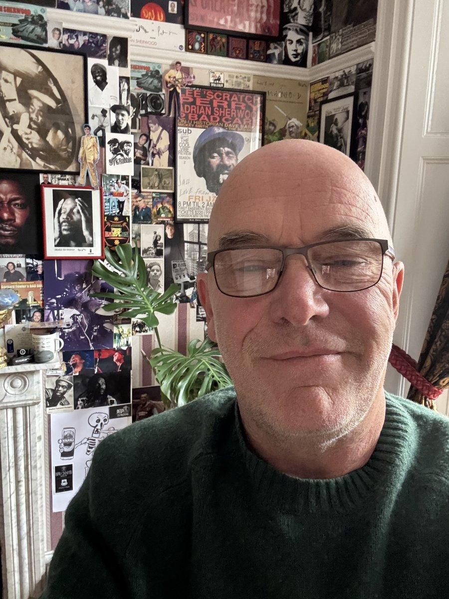 On-U Sound in the area! Spoke to the mighty Adrian Sherwood for <a href="/TheNewCue1/">The New Cue</a>'s Life &amp; Times questionnaire this week, and made this accompanying playlist too. All free for all. open.spotify.com/playlist/2LzUp…
  open.substack.com/pub/thenewcue/…