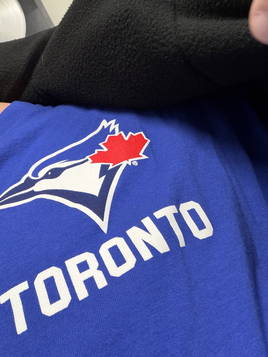 RandomUser2112's tweet image. Today’s shirt. #WANTITALL