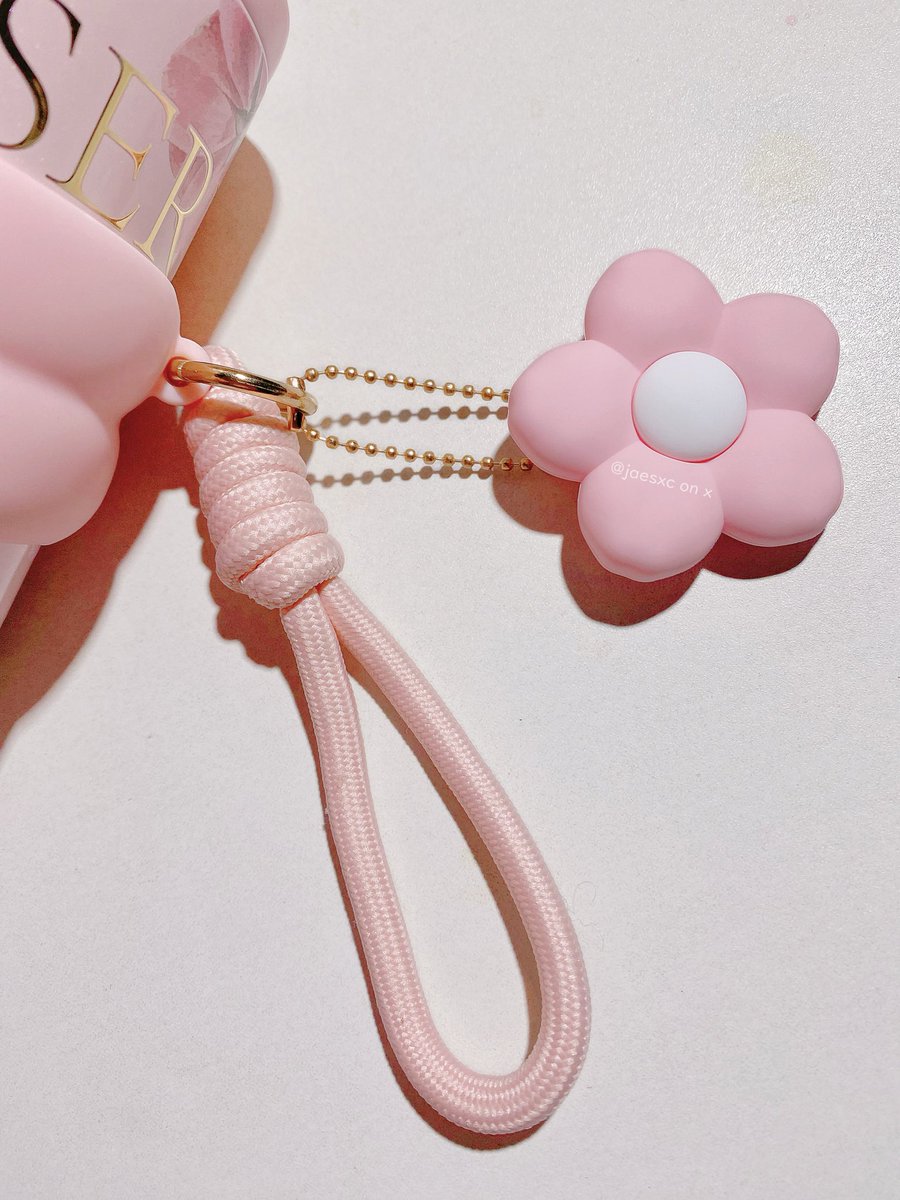 This is not just for your drink, it’s for your ✨aesthetic✨