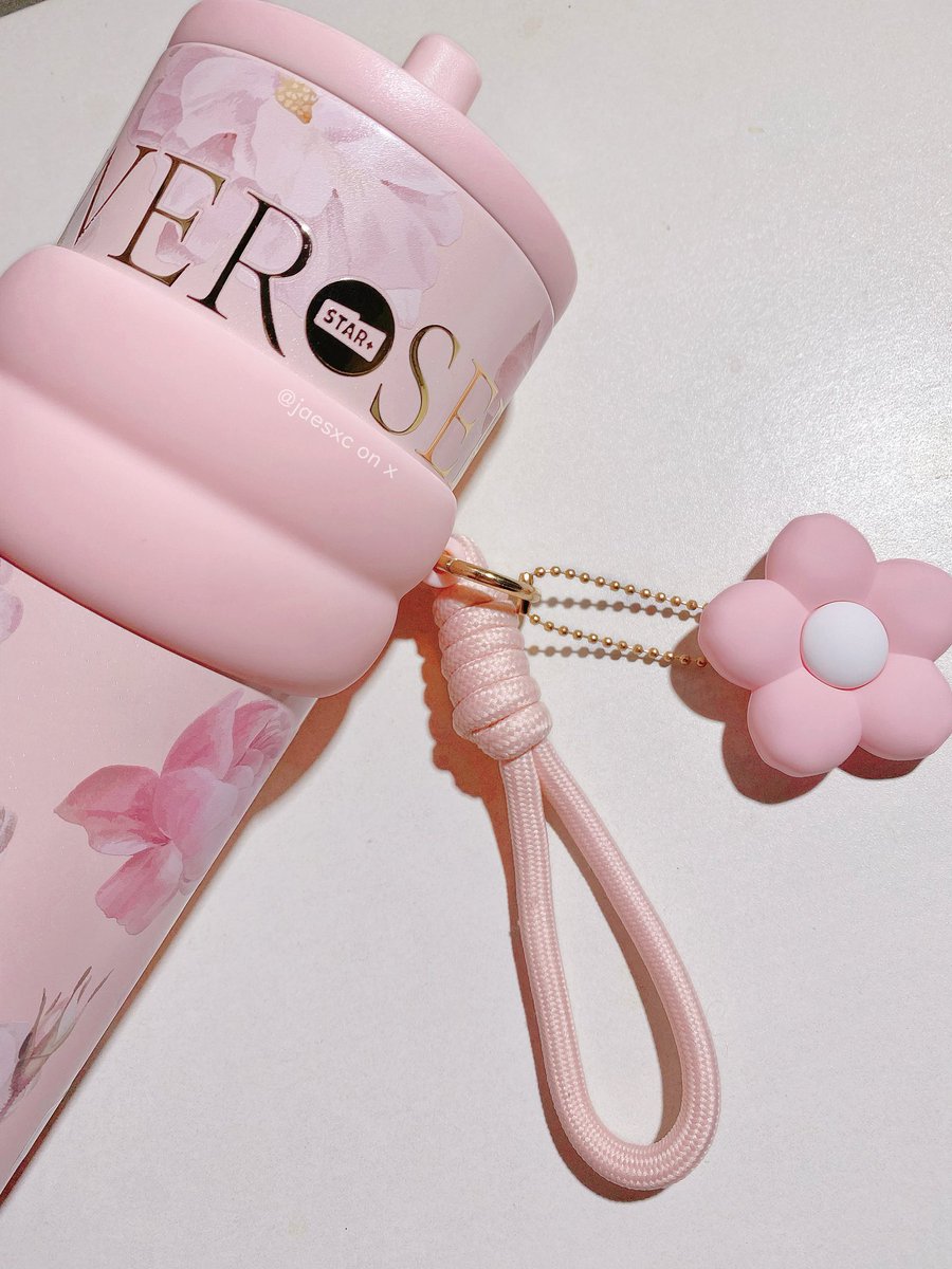 Jujurrr aku tuh bukan yg super girly gitu, tapi begitu liat ini.. CAN’T RESIST 😭

🛒 s.shopee.co.id/4fnvclvRpS

Cantik banget gilakkkk, pengen boronggh! Bahannya juga udah bagus banget, ada built in tatakan anti slip, bahannya juga udah mix ceramic + stainless sus316.