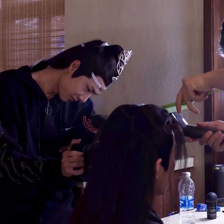 pacozx5's tweet image. เอไอจะสู้ของจริงตามหลักฐานชั้นต้นทางประวัติศาสตร์ได้ไง นี่เรื่องจริงไม่ได้ถ่ายทำ คนที่เห็นในภาพก็เป็นคนจริง ๆ ไม่ใช่ตัวแสดง เริ่มต้นไม่แน่ใจ แต่สิ้นสุดที่ see you again...