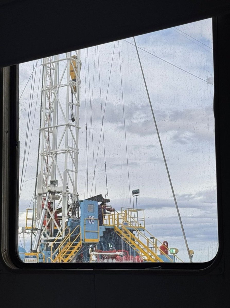 ¿Hermosa mañana verdad? 
Primera fractura de Bentia en marcha. ¡A producir, se ha dicho! Argentina será próspera🤍💙🤍