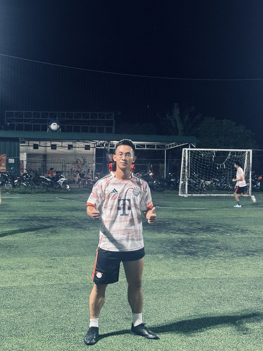 Hùng Nguyễn | Harry tweet media