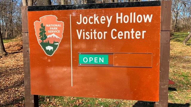 NewswireNJ's tweet photo. Friends of Jockey Hollow Steps In to Keep Park Open Amid Government Shutdown: 🌲🏔️ https://t.co/fgck1MaTTh

#JockeyHollow #FriendsOfJockeyHollow #NewJersey #Government #GovernmentShutdown2025 #GovernmentShutdown #NationalParkService #RevolutionaryWar https://t.co/gCRDCT76eM