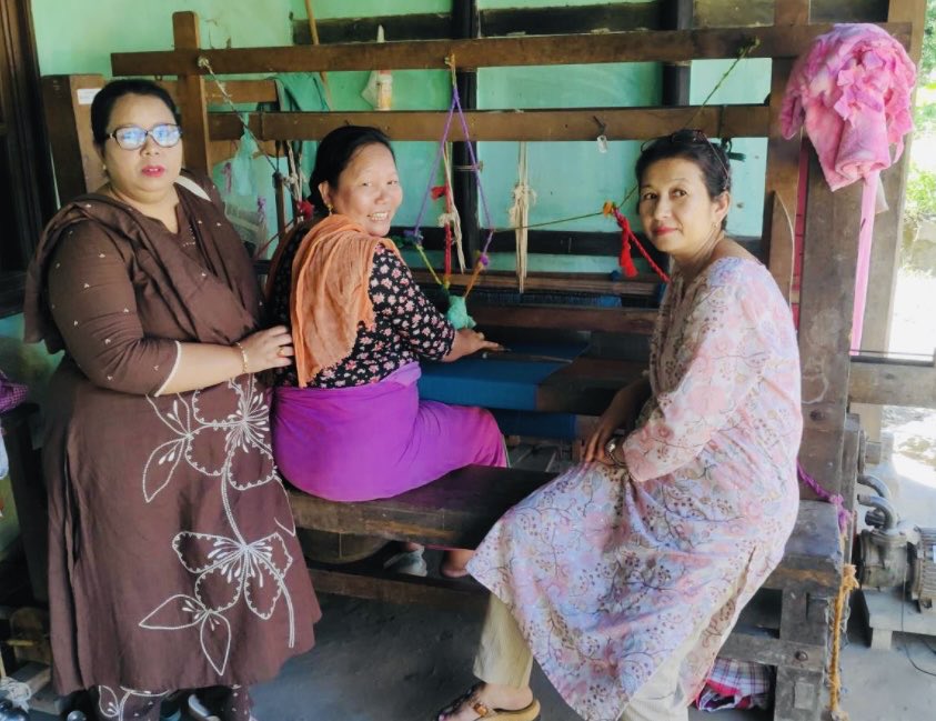BinaNepram's tweet photo. Manipur Women Gun Survivors Network team met with women survivors living near conflict-border zones to support them in weaving efforts as well as in raising livestock to help with their income generation #IndigenousPeaceBuilding @WomenManipur @WomenWarPeace https://t.co/5CiGVei2xA