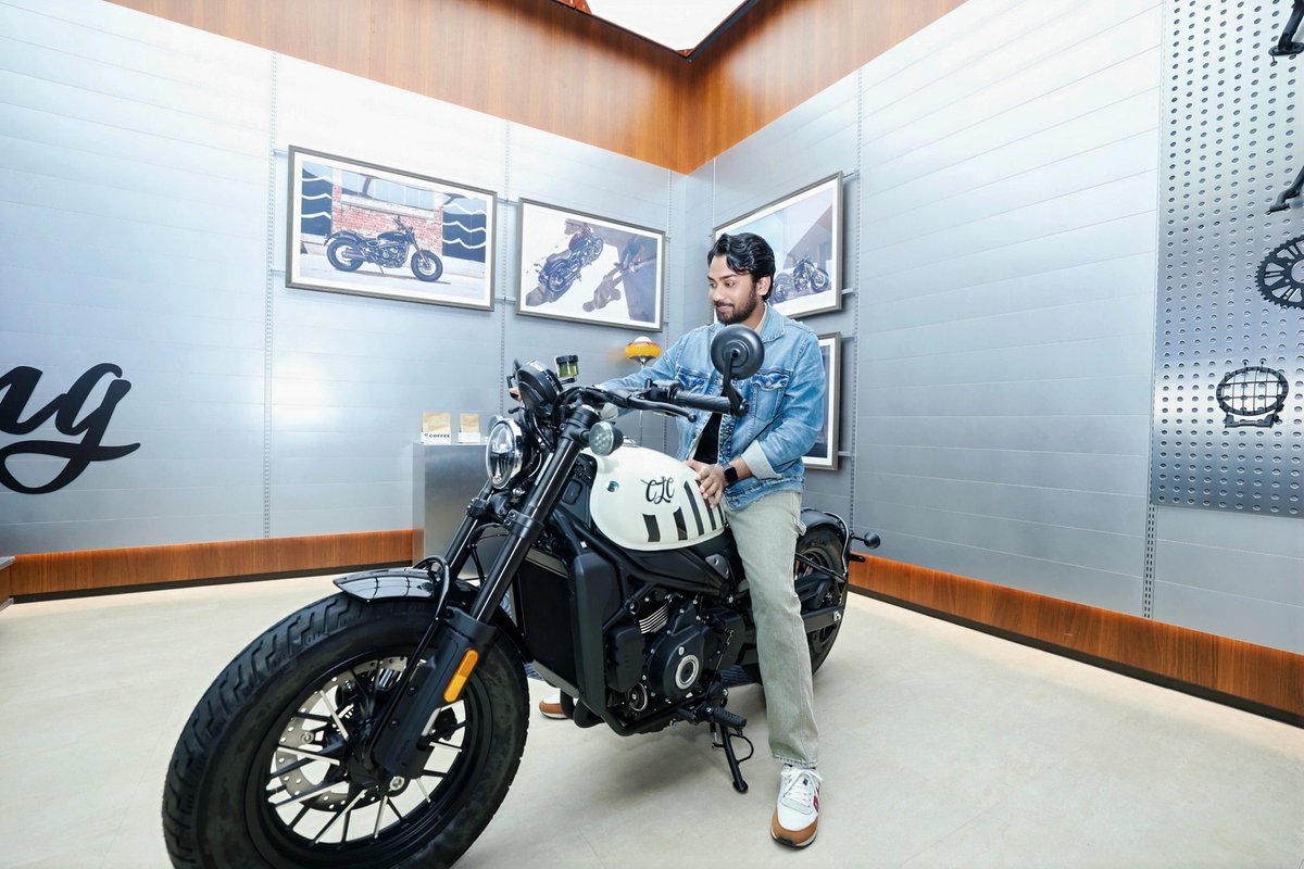 LinpingStyle's tweet image. 🏍️Ride into the World of CFMOTO
Students from Zhejiang Sci-Tech University and Zhejiang Gongshang University visited CFMOTO, one of Linping’s leading global power sports brands, to explore the cutting-edge world of motorcycles and intelligent mobility. ⚙️✨
#Hangzhou #Linping