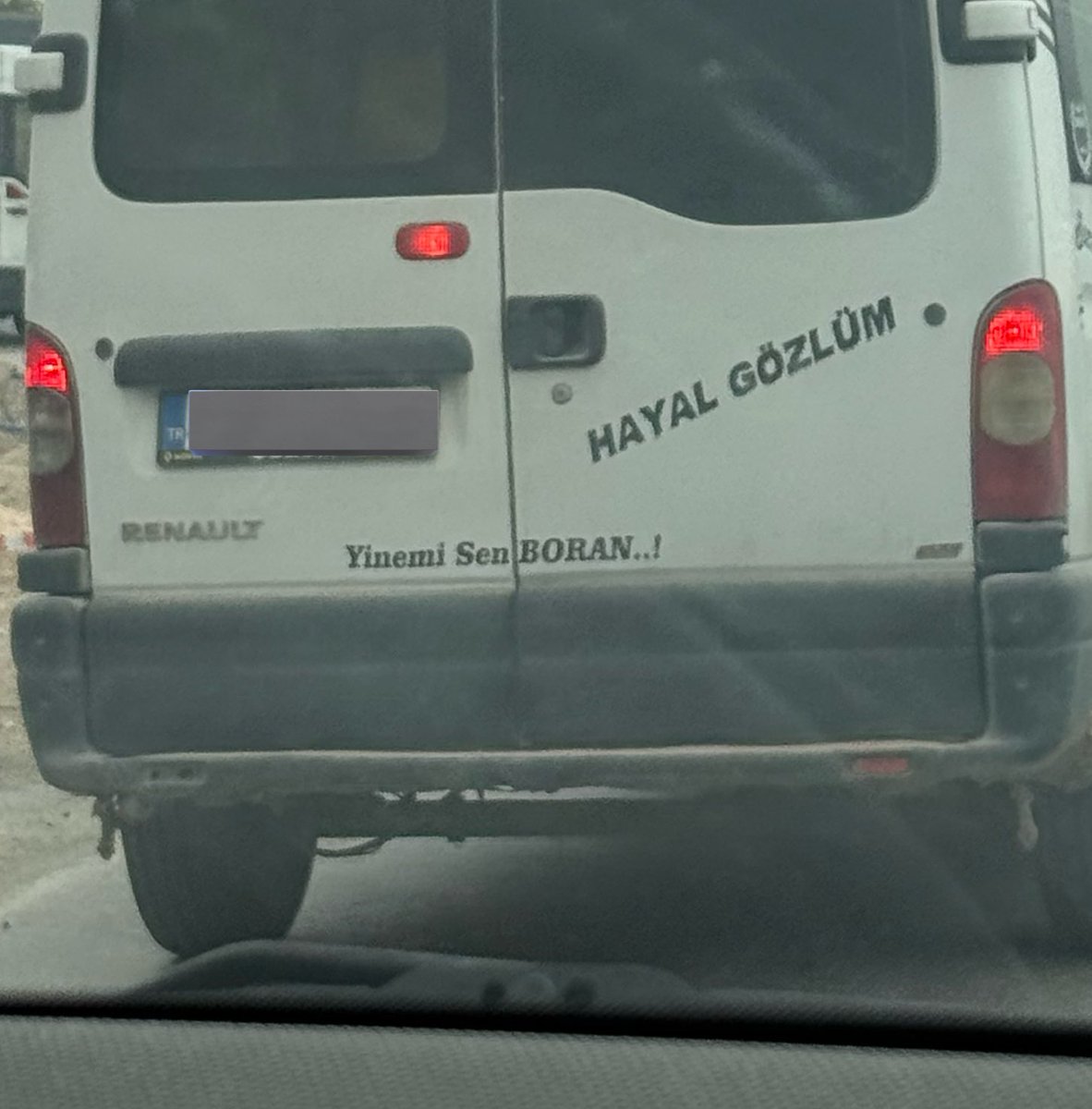 queentomris's tweet photo. uzak sehir yeni sezon basladigindan beri her olayda bizdir https://t.co/cbK7GQNo67