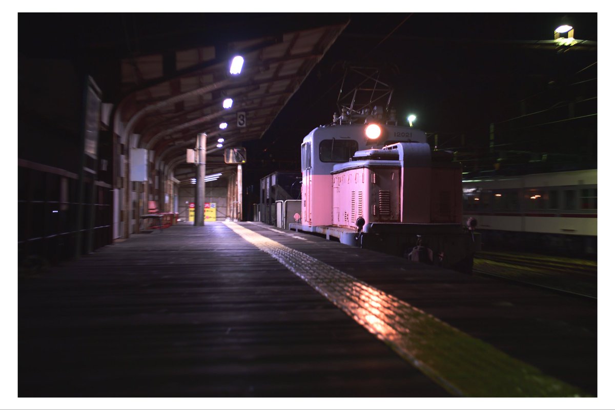 雷鳥89号 (@hakutyo485) / Posts / X