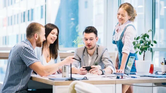 HrTechCube's tweet image. Gen Z does not live in an environment where they are driven by paychecks.

Read More:- hrtechcube.com/engaging-gen-z…

#GenZ #hr #htc #article #workplace #resource