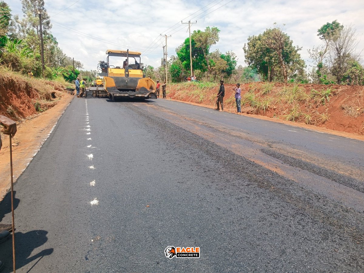 Eagle_Concrete's tweet photo. Premium, durable asphalt concrete for commercial paving.

Project: Rubate–Ikuu Road, Tharaka Nithi County. 

Powered by our XCMG RP803 Paver: Achieving up to 90% surface leveling with superior precision and durability.

📞 0717 99 99 44 | sales@eagleone.co.ke https://t.co/YagdwdC6BV