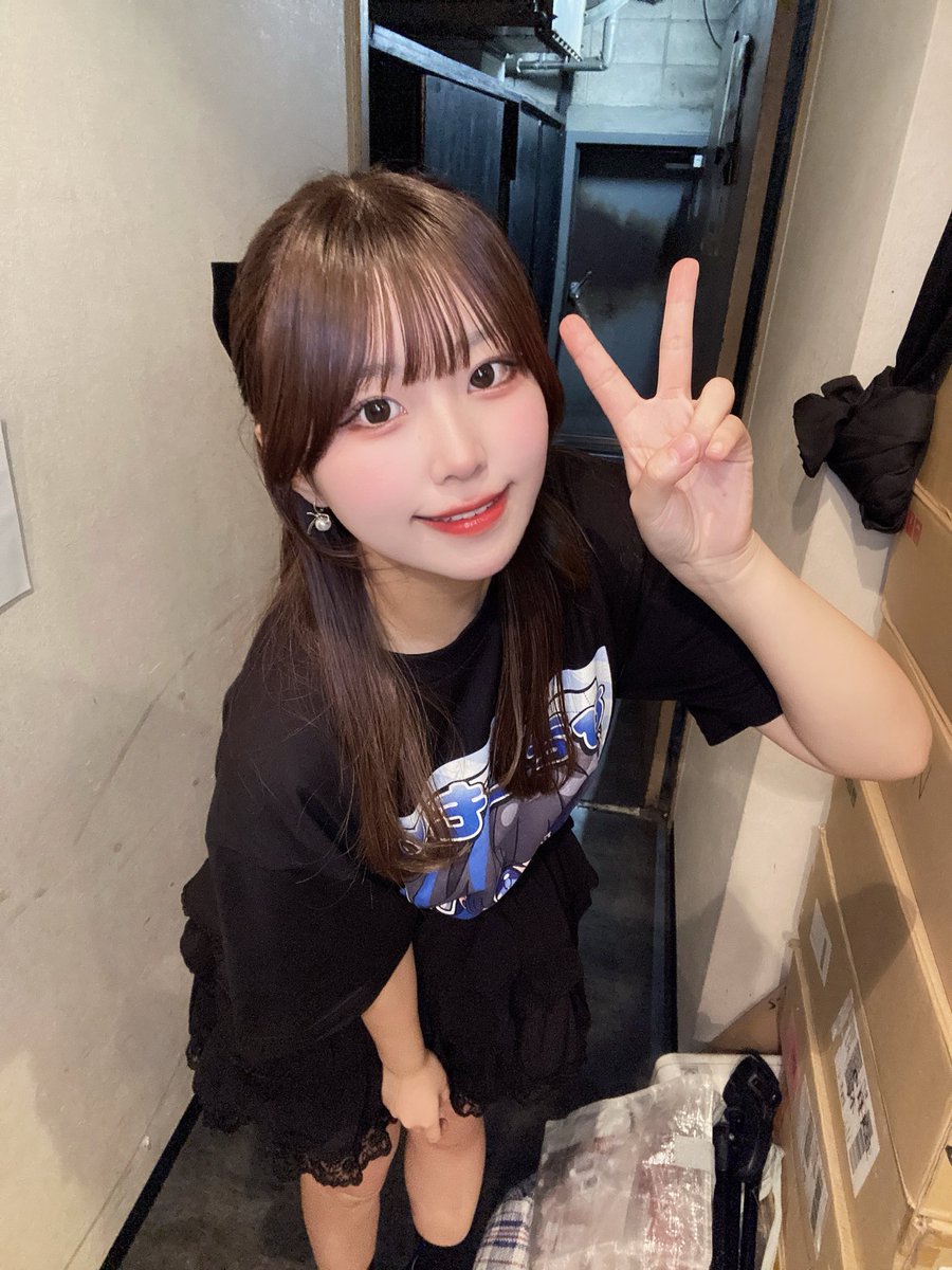 _328l_'s tweet photo. むいちゃんのお誕生日会たのしかった〜〜〜！会えたみなさんうれしかった☺︎
幸せ空間でした🕊ありがとうございました！

誘ってくれたむいちゃんありがとう！そして、お誕生日おめでとう🍰♡これからもアイドルがんばってほしい（〃＾∇＾）o_彡☆ https://t.co/oZwAWA3DFp