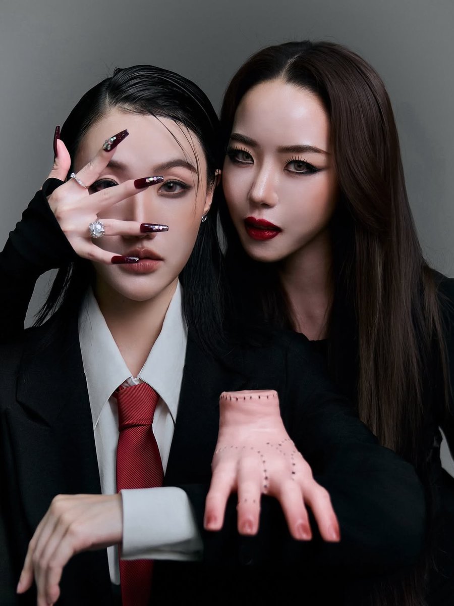 TrendForATOM's tweet image. [Instagram] atomapcy_ :

Hello halloween~ (2)

#atomapcy 
#mmersedes
#AtomMer