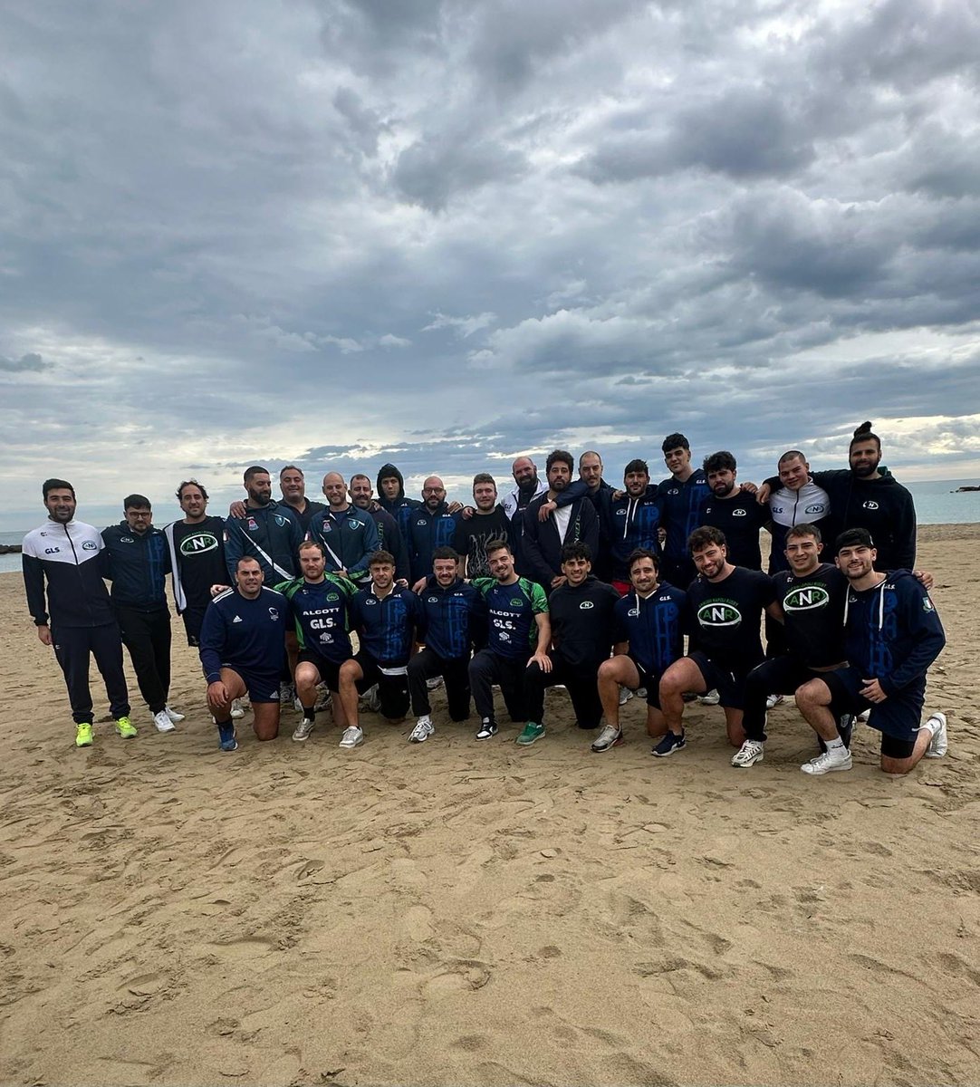 PandaRicky's tweet image. Il weekend.