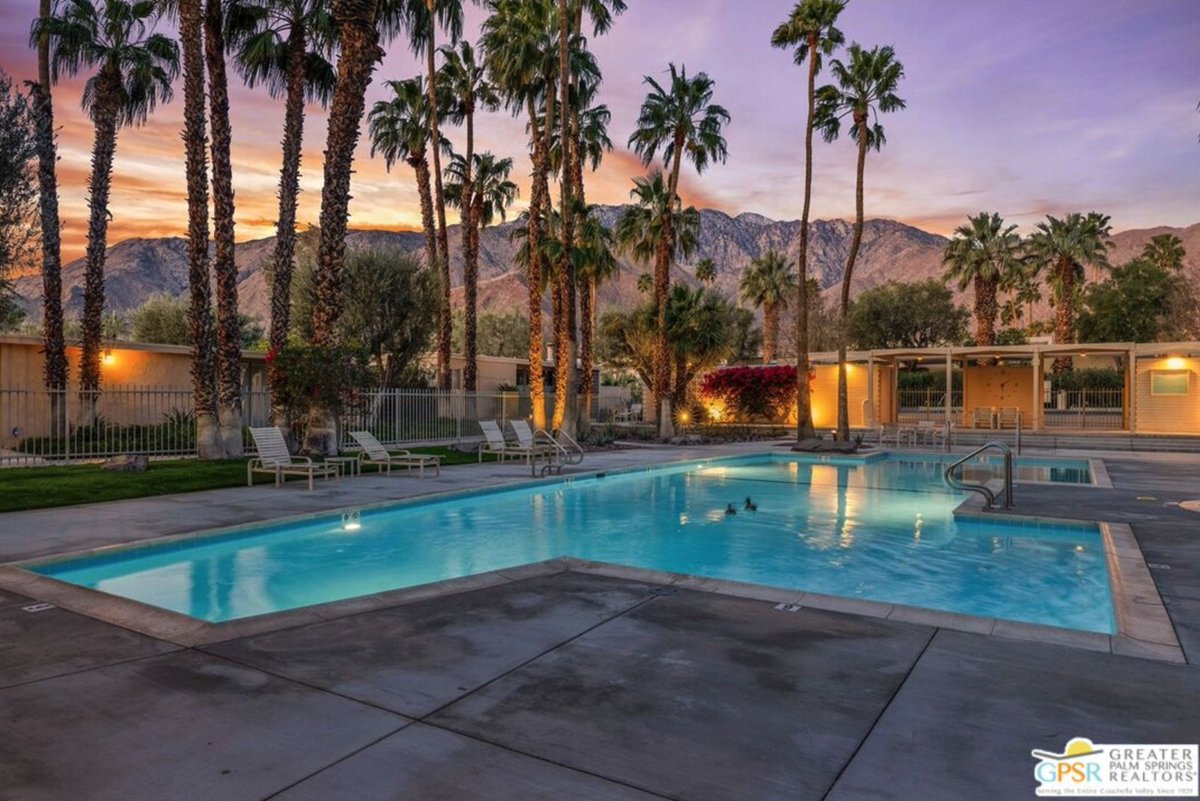 leonardoteam's tweet photo. Palm Springs’ $850K Modernist Homes Vanish After Halloween — Here’s Why - https://t.co/mT7VK5Yhn1 https://t.co/xZ9PBc8e7o