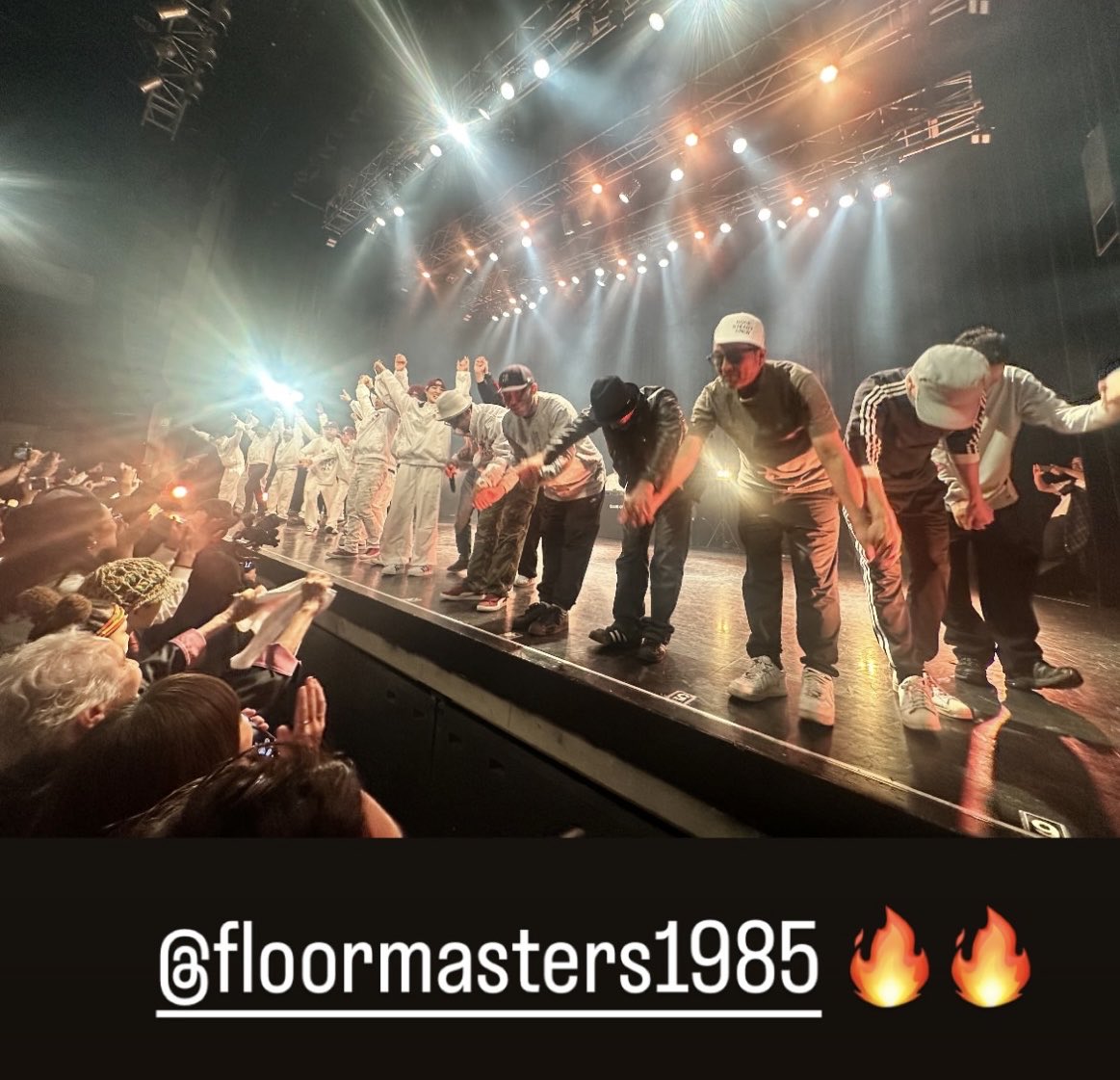 01uganda's tweet image. 