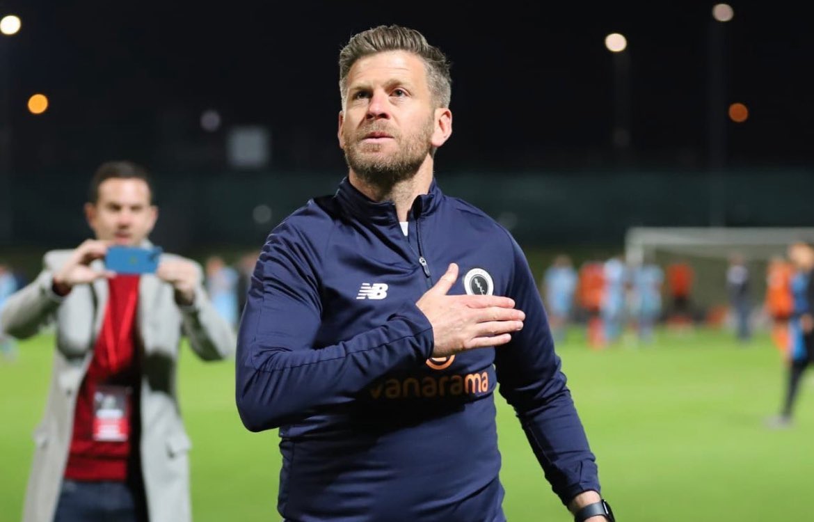 TheDeckNL's tweet image. 📊 || Time to vote for your Manager of the Month for October: 

We’ve picked the nominees, you pick the winner. Choose from:
- Luke Garrard
- Andy Butler
- Kevin Maher
- Mark Hughes

Vote here: docs.google.com/forms/d/e/1FAI…

Closes: 01/11 12pm

#WeAreTheWood #IRON #SouthendUnited #CUFC