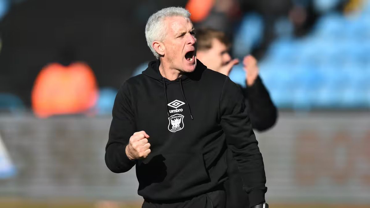 TheDeckNL's tweet image. 📊 || Time to vote for your Manager of the Month for October: 

We’ve picked the nominees, you pick the winner. Choose from:
- Luke Garrard
- Andy Butler
- Kevin Maher
- Mark Hughes

Vote here: docs.google.com/forms/d/e/1FAI…

Closes: 01/11 12pm

#WeAreTheWood #IRON #SouthendUnited #CUFC