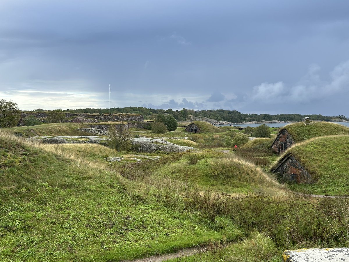 New video uploaded this weekend to our YouTube channel.

You’ve seen the flights (if not, WHY NOT?!) so here is a montage with what we got up to in <a href="/VisitHelsinki/">Visit Helsinki</a>. 

m.youtube.com/watch?v=hj8Yir…

Please do go check it out! ☺️🇫🇮