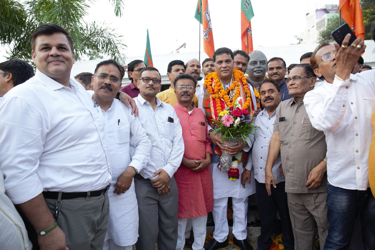 संगठन और विचारधारा मेरे जीवन में प्राण और सांस की भाँति है। यही मेरा साध्य और साधन हैं। जिस आशा - अपेक्षा के साथ मुझे यह दायित्व प्रदान किया गया है, उसे पूरा करने के लिए मैं कृतसंकल्पित रहूँगा।
