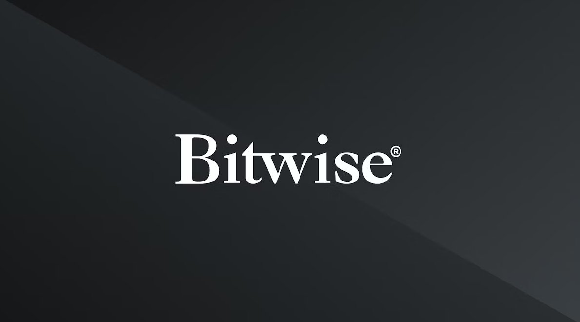 Assemble_io's tweet image. 🚨 NEWS FLASH: Bitwise $SOL Staking ETF launches Tuesday, October 28. $SOL #Bitwise