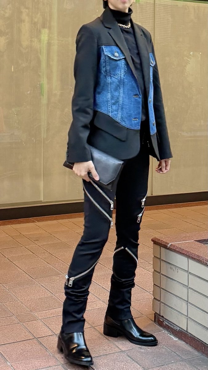 manami_visual's tweet image. ドルガバのパンツ
本日デビューさせた〜
かっこいい✨