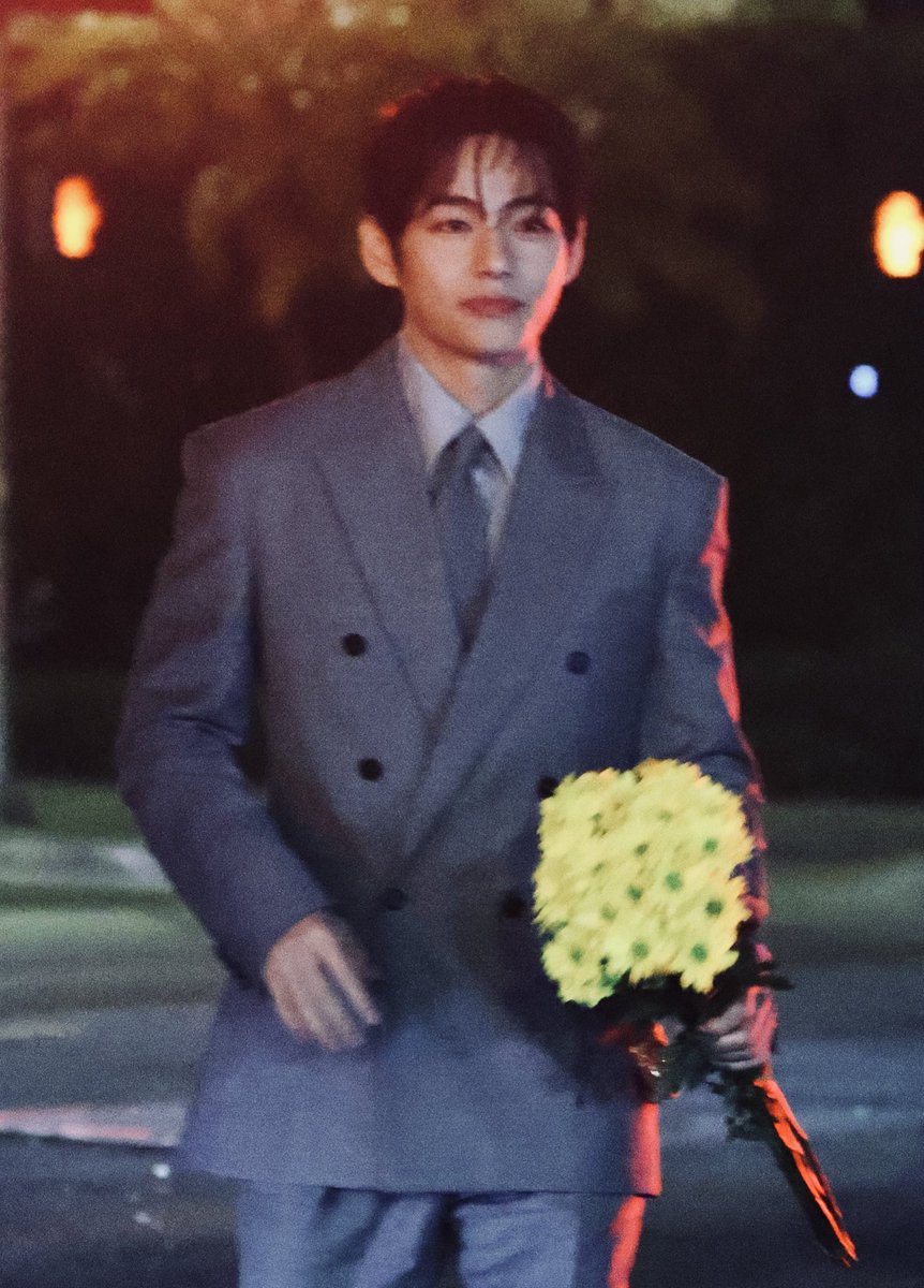 once in bloom (ꪜ) tweet media