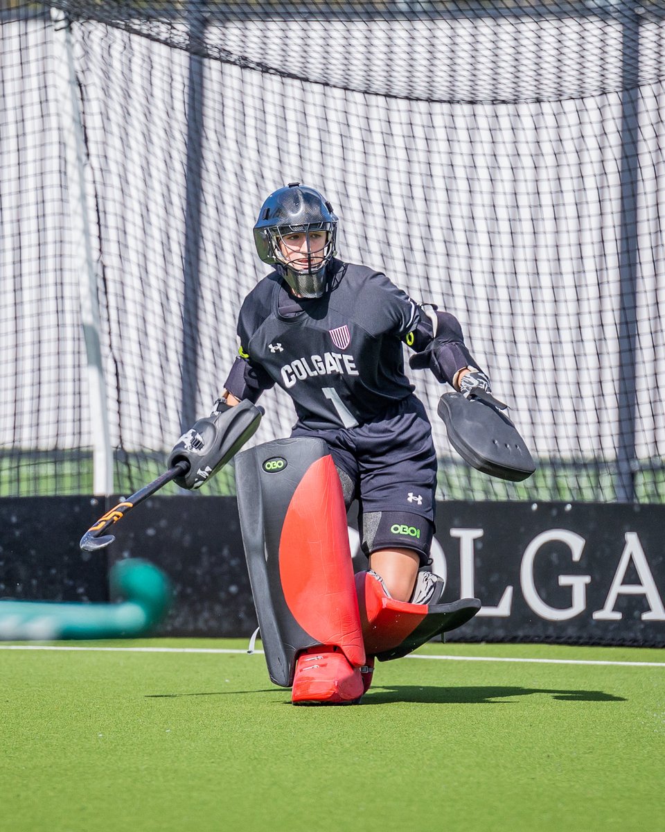 As senior day is right around the corner, the program would like to honor its nine seniors for the countless hours of hard work. 

The first senior we would like to highlight is goalkeeper, No. 1, Claire van Kempen. 

Thank you for all your hard work Claire!

#GoGate