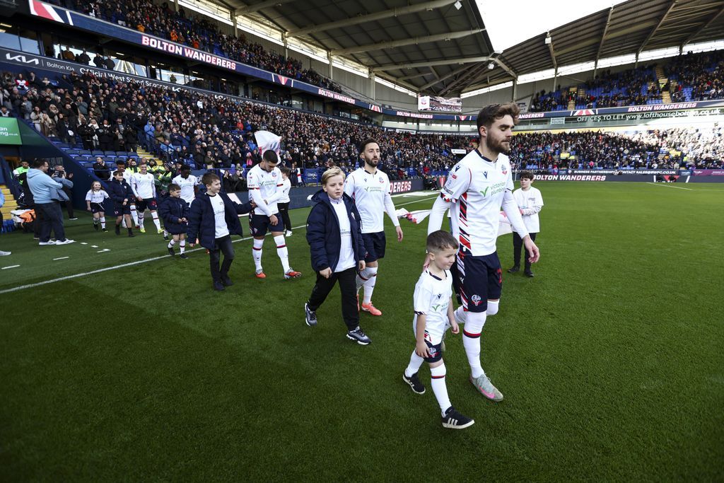OfficialBWITC's tweet photo. Thank you to our amazing player escorts who led the team out before their fixture against Cardiff
For more information on our player escort packages head to https://t.co/gPXyA3UnTh
@OfficialWSitC
@OfficialBWFC
#WSitC | #BWitC | #BWFC https://t.co/N41ok4LK8a