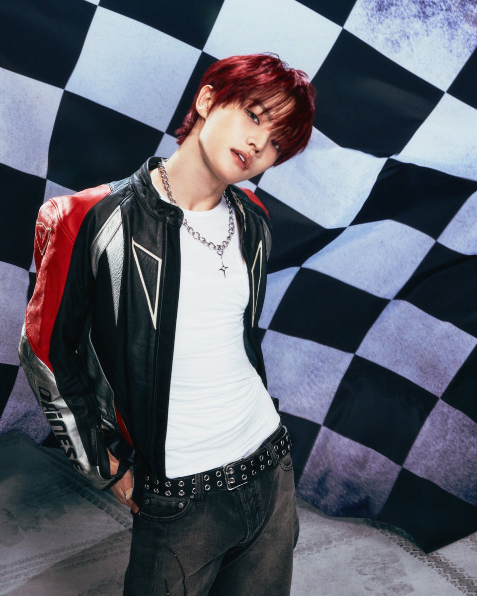 CLOSE YOUR EYES
The 3rd Mini Album 'blackout'

Concept Photo #2
#JEONMINWOOK #전민욱

2025.11.11 6PM (KST)
Pre-save ➫ lnk.to/CYE_blackout

#CLOSEYOUREYES #클로즈유어아이즈
#CYE #클유아
#blackout #X #SOB