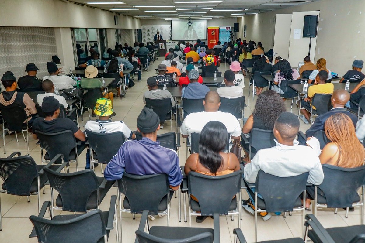 OR Tambo School of Leadership tweet media