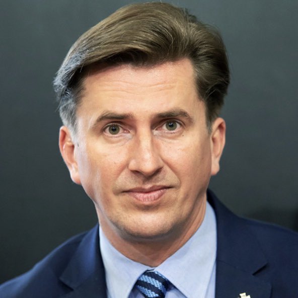 chrzanik tweet media