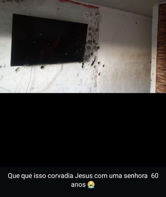 762______'s tweet image. O cv do chapadao fez uma moradora de 60 anos de refém, destruiu a casa dela e matou ela