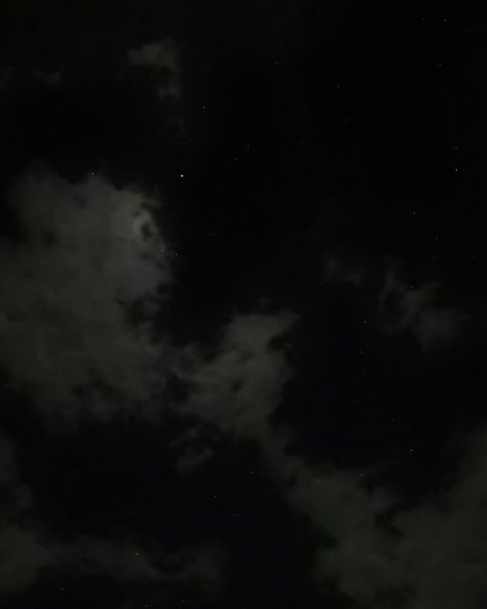 seredkina_art's tweet image. Good night 🫶 
"Night sky"
The photo was taken with my Samsung phone. 
▪︎ 1 tezos ✨️👇🫶
#TezosNFTs #NFT #tezosphotography #PhotographyIsArt #photographytechnology #TezosCommunity