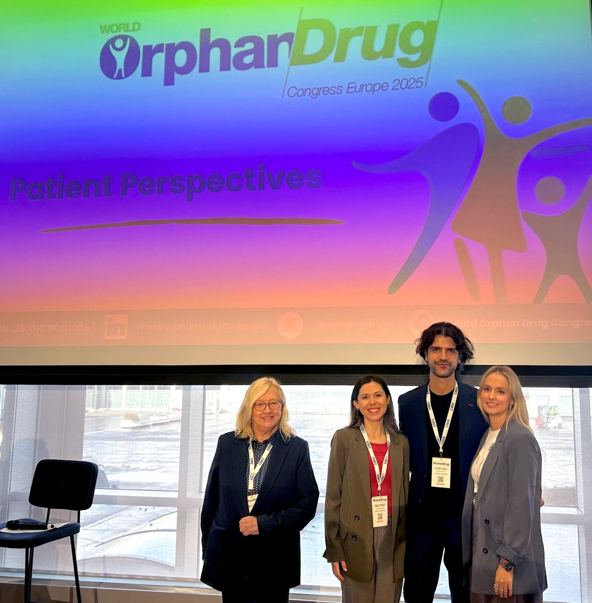 🧬Hoy, en el #WorldOrphanDrugCongress2025, Beatriz Carmona, Anabel Granja y Cristóbal Muñoz, de <a href="/AETSA_/">AETSA</a>, han organizado junto a Alicia Granados un 🧩working group sobre la participación de pacientes con #EnfermedadesRaras en guías clínicas
#HTA #Pacientes #GuíasClínicas <a href="/sanofi/">Sanofi</a>