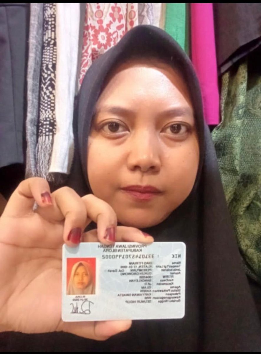 resekky's tweet photo. @miciyaca #efestaphoria abis ketipu juga parah satttt!!!! https://t.co/YTiLccLNLy