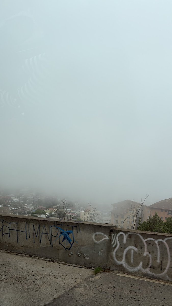 aleflaco's tweet photo. @Sepulinares hola cómo estás 
Mira bajada de Agua santa ,viña del mar. https://t.co/zlX1UbqfJ4