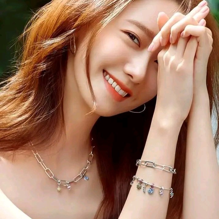 imzainab12's tweet photo. Mahal ko kayo❤️

#JMFyang x #YOONA https://t.co/HtoUfSvEKT