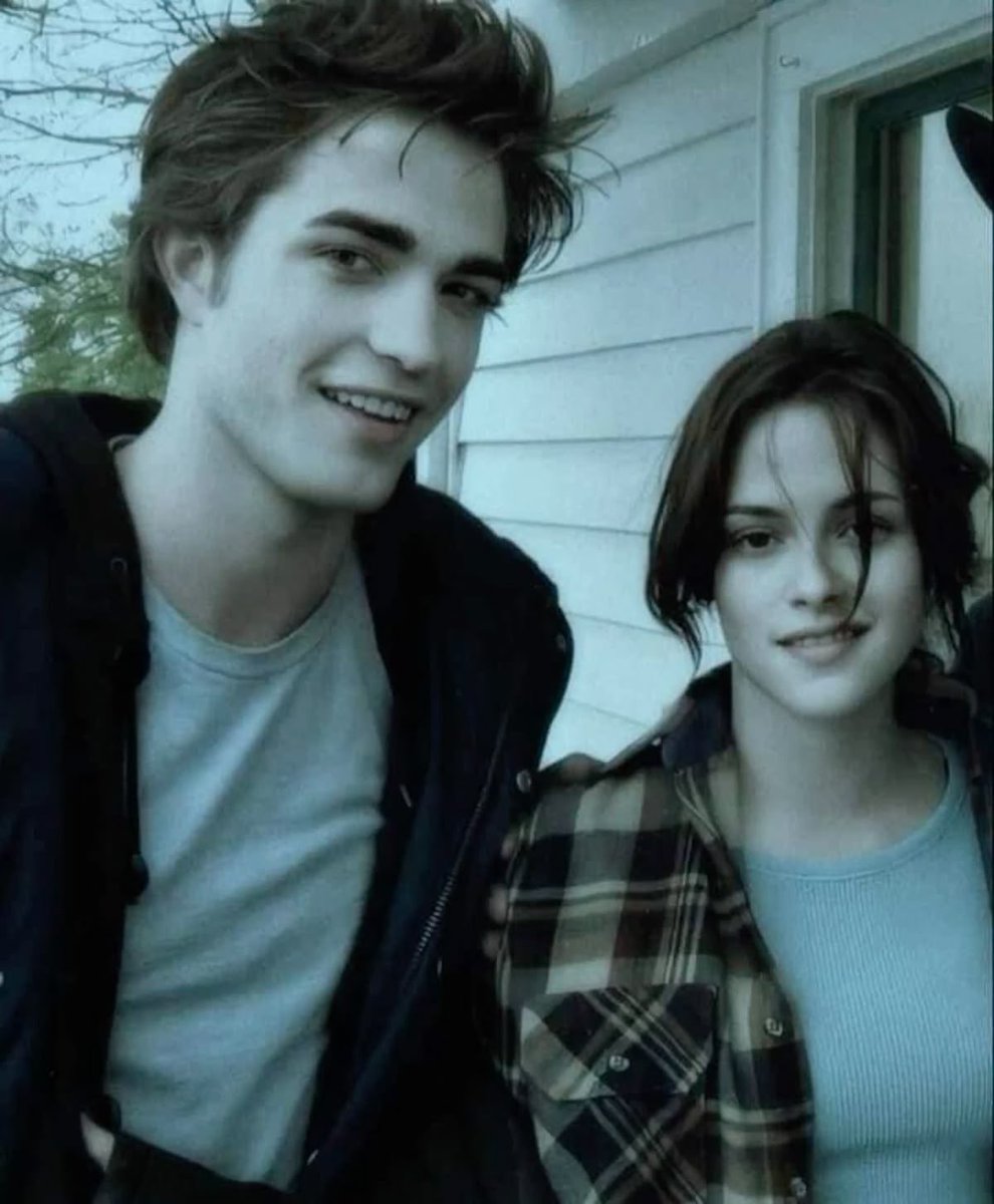 PopCulture2000s's tweet photo. https://t.co/sJlFrjWHmX